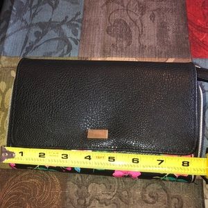 Crossbody wallet